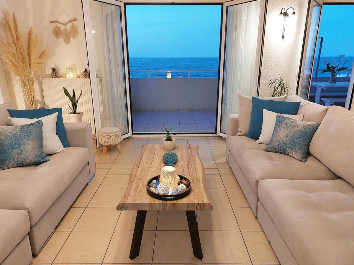 Amazing Beachfront Apartment In Hersonissos Exteriör bild